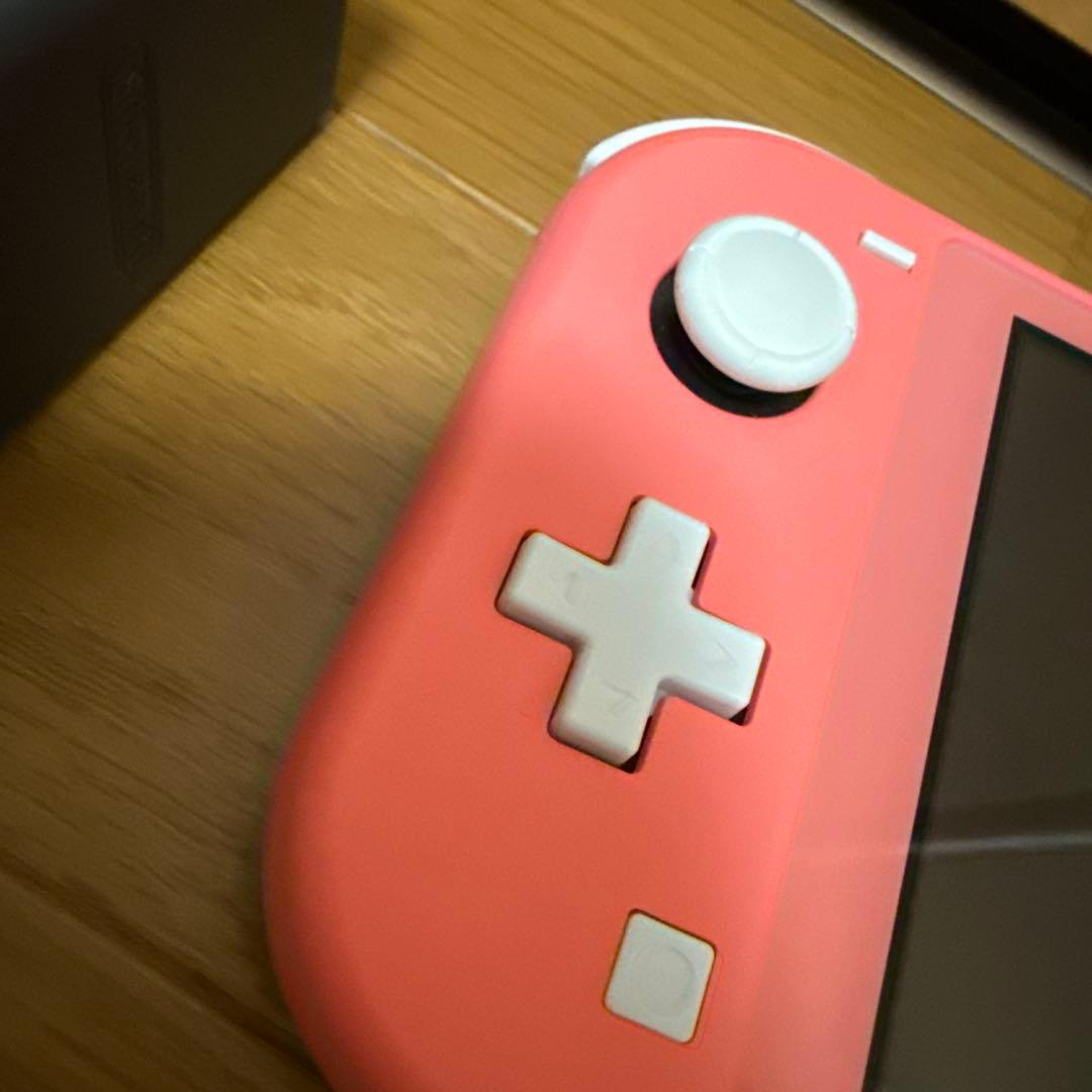 Nintendo SWITCH コーラルピンク 本体