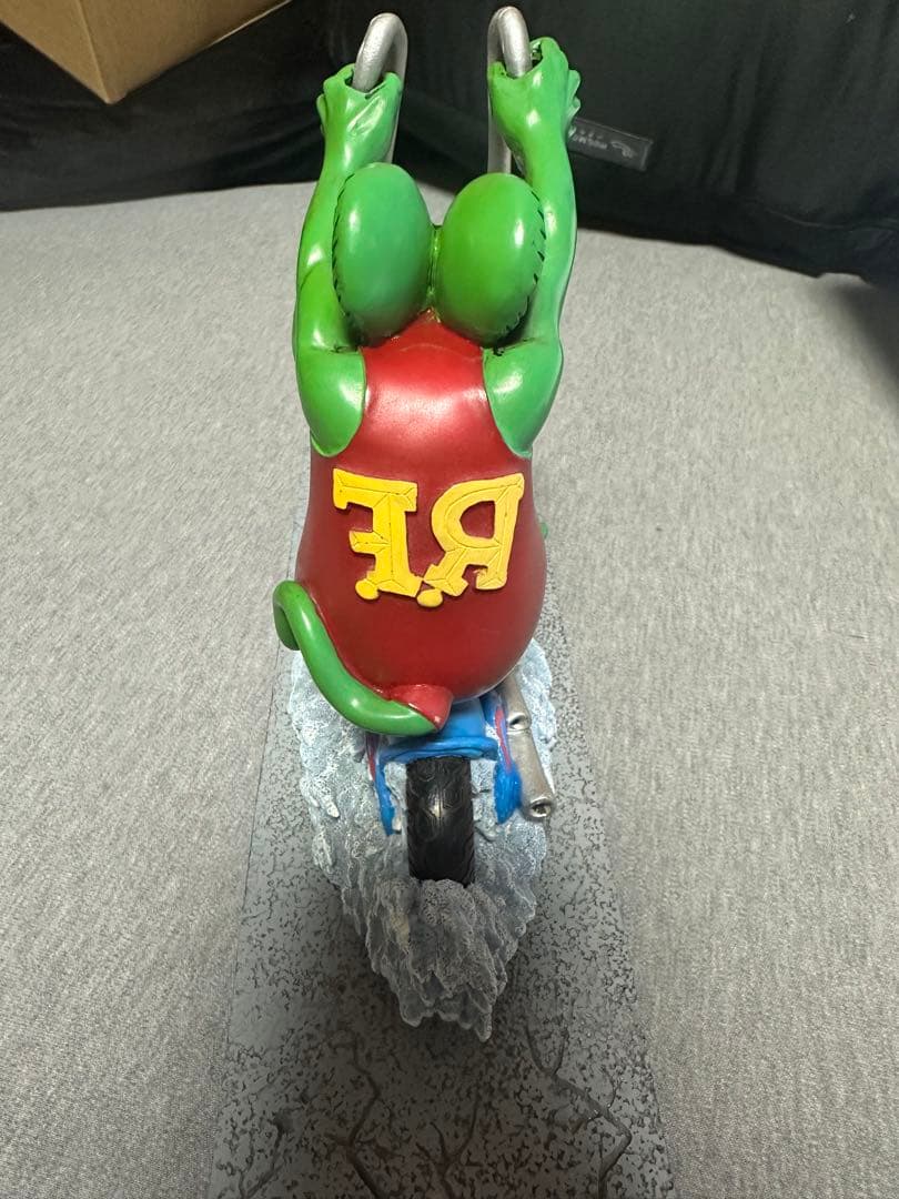 RAT FINK バイク フィギュア