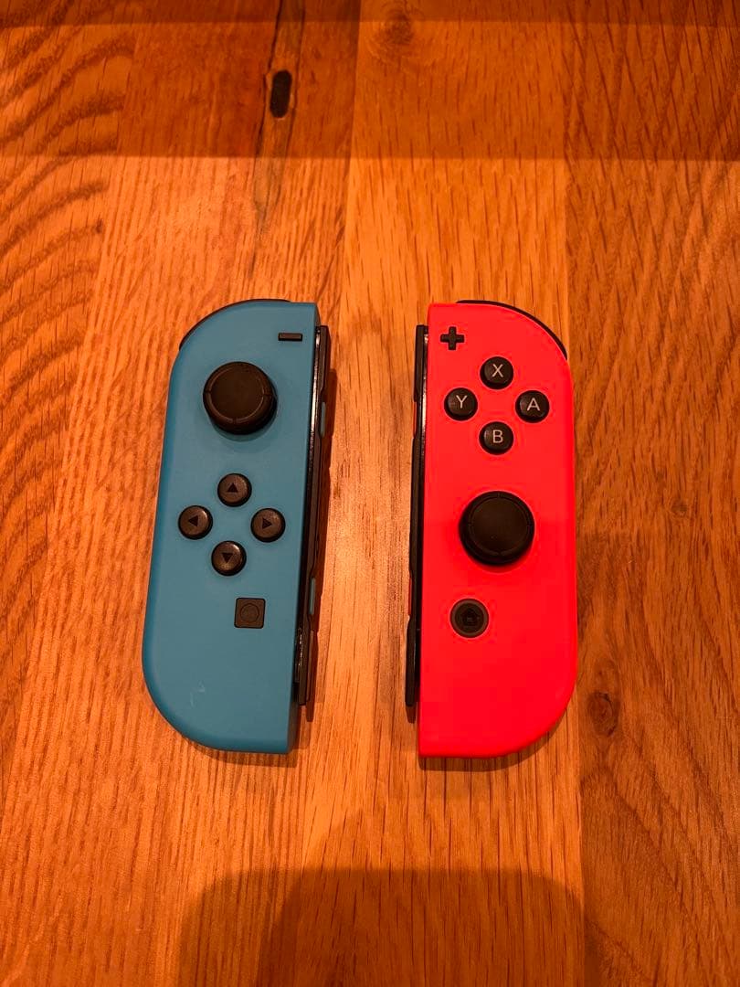 【美品】Nintendo Switch 本体　付属品•箱付き