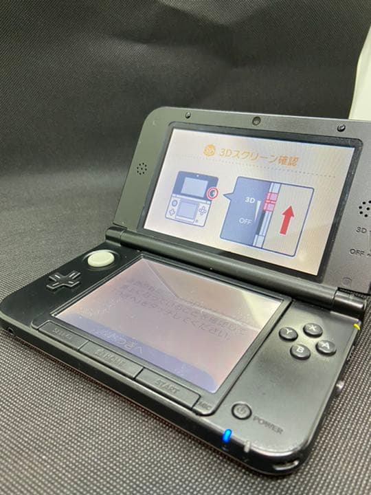 ニンテンドー3DS LL レッド×ブラック
