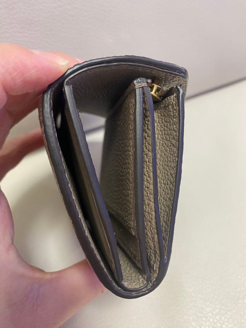 kirari様、専用LOUIS VUITTON ポルトフォイユ・ゾエ　現行モデル