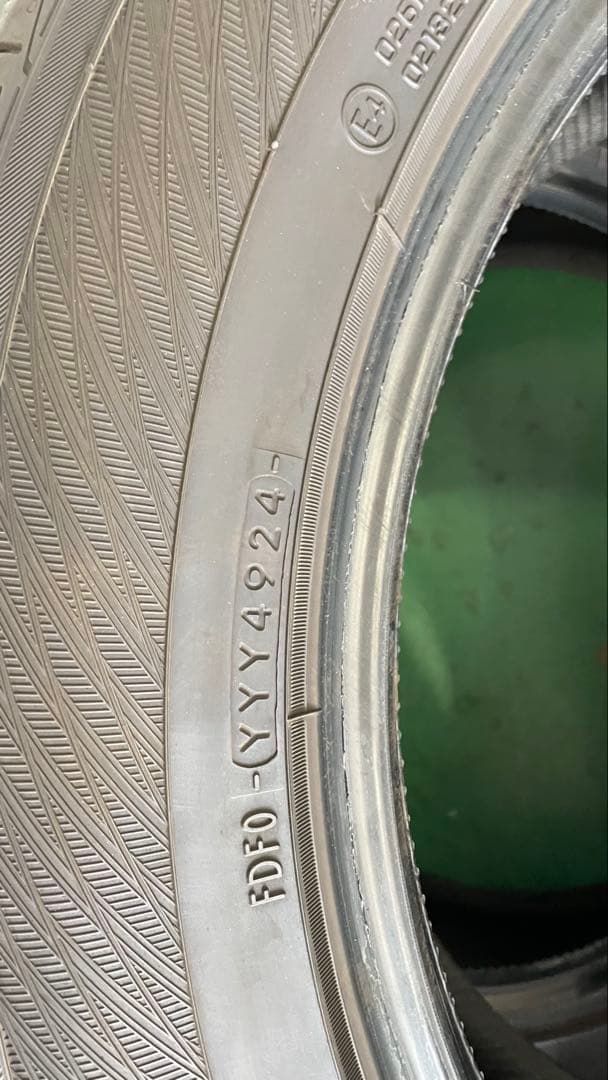 235/55R19 ADVAN dB V552 2024年製バリ山 CX-8
