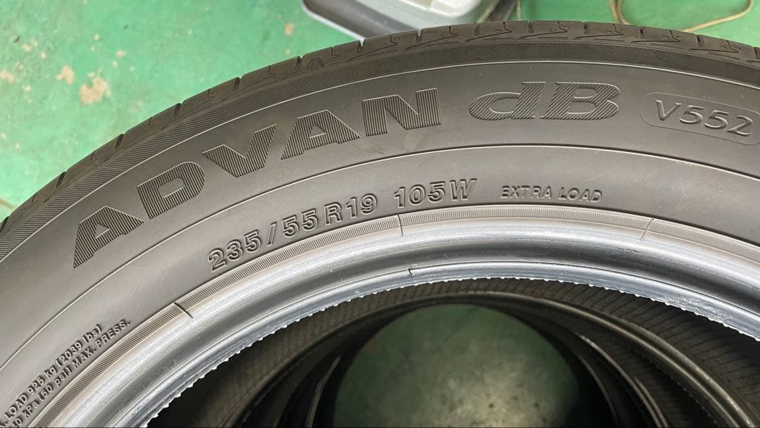 235/55R19 ADVAN dB V552 2024年製バリ山 CX-8