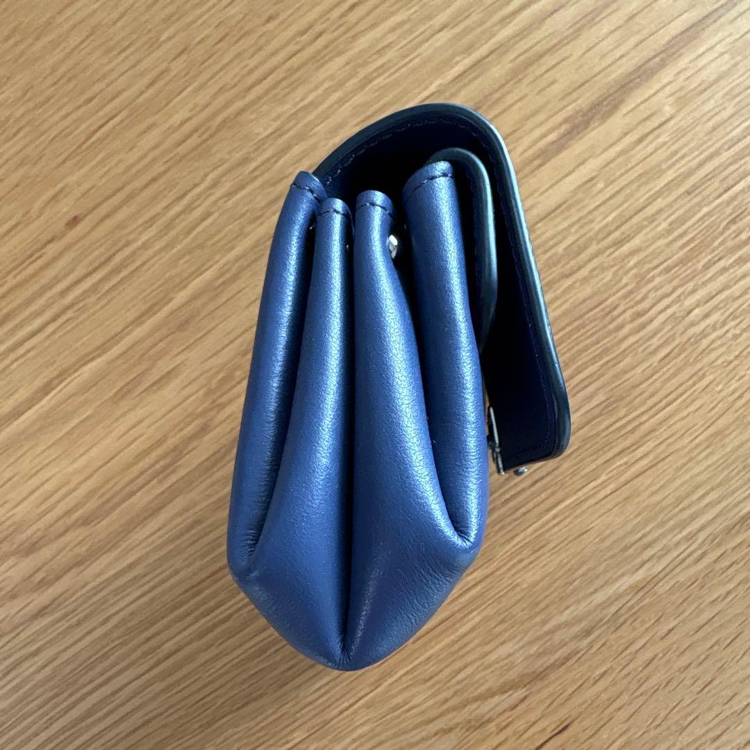 IACUCCI 二つ折り財布 ブルー